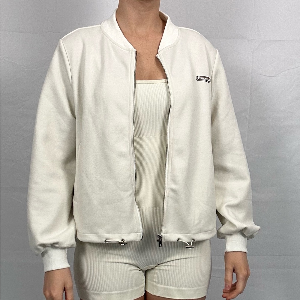 BRAND NEW white zipper jacket from dazy